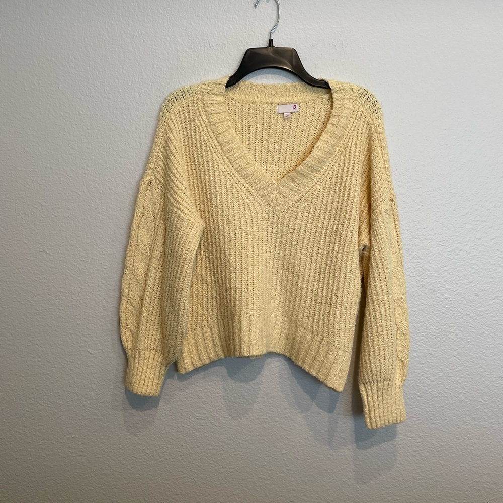 Yellow knit v neck sweater - Picture 2 of 5